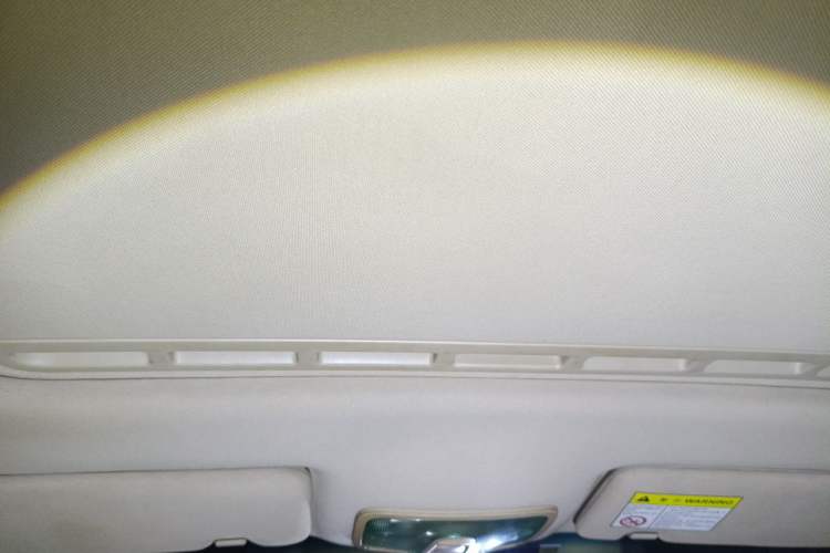 Used Roewe 350 2014 1.5L Automatic Xunyue Version Headliner