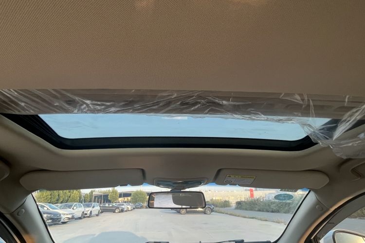 Used Roewe 350 2014 1.5L Manual Swift Edition Headliner