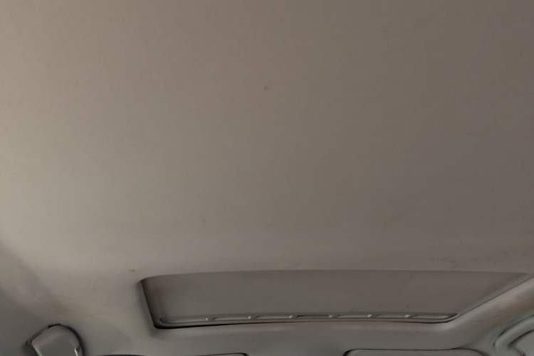 Used Roewe 350 2014 1.5L Manual Swift Edition Headliner