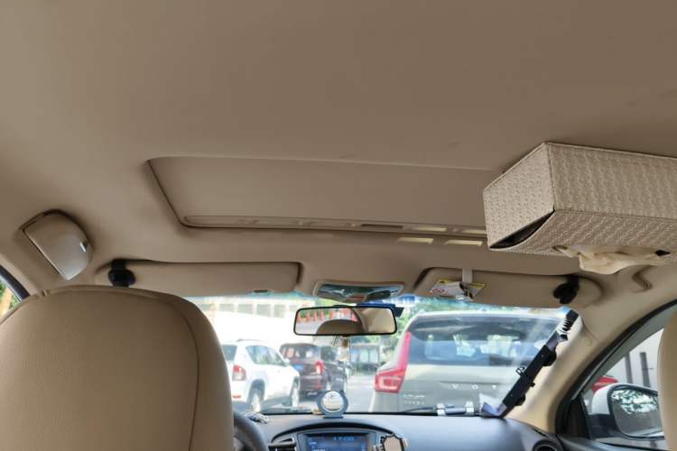 Used Roewe 350 2014 1.5L Automatic Xunyue Version Headliner