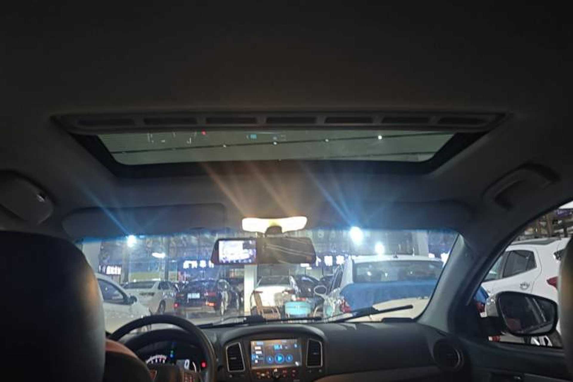 Used Roewe 350 2014 1.5L Automatic Xunyue Version Headliner