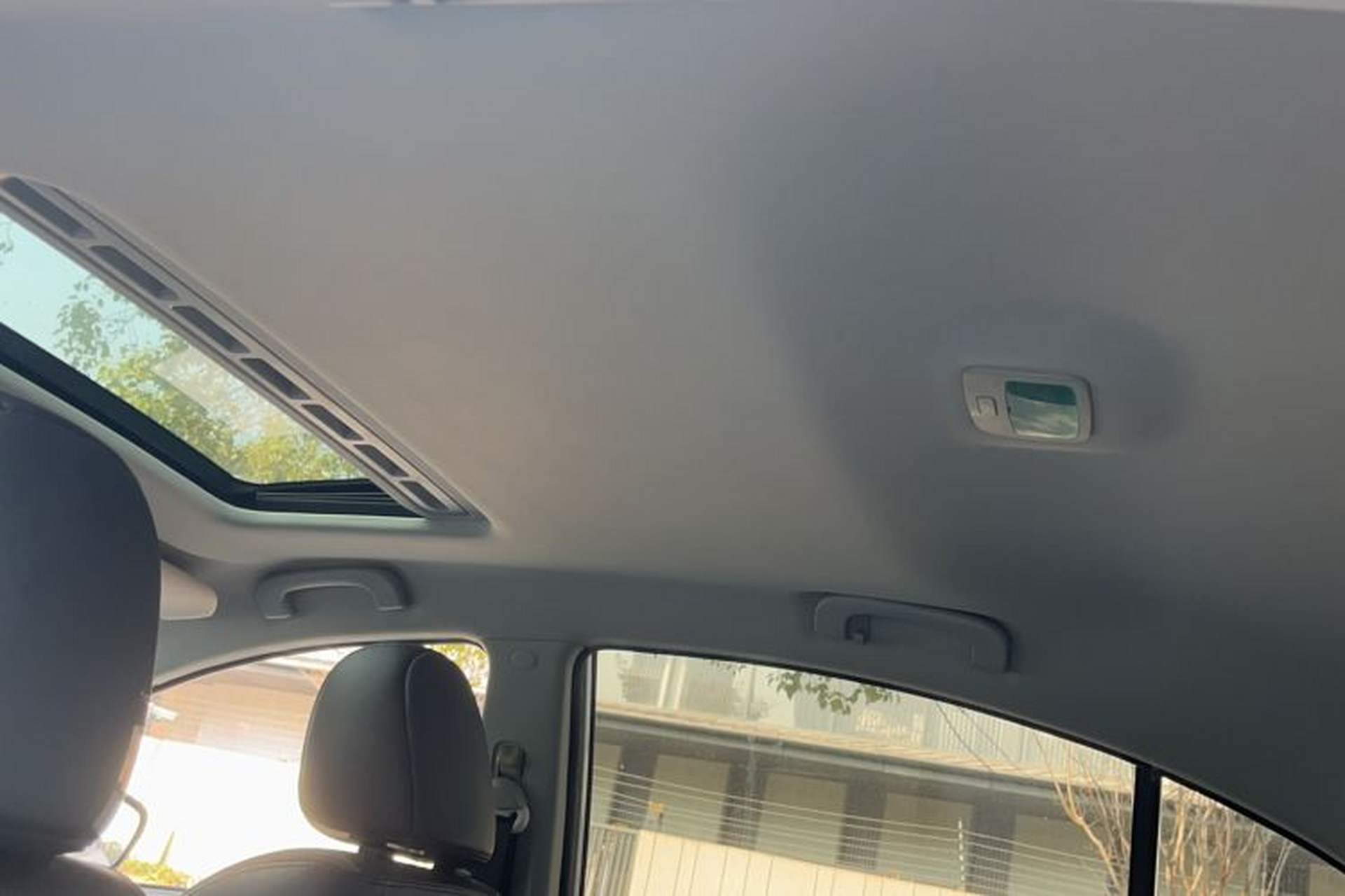 Used Roewe 350 2014 1.5L Automatic Xunyue Version Headliner