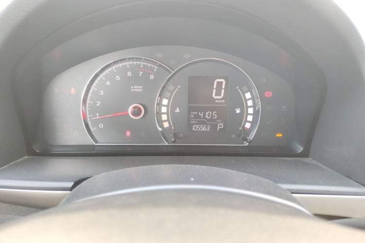 Used Roewe 350 2014 1.5L Automatic Xunda Edition Instrument Cluster