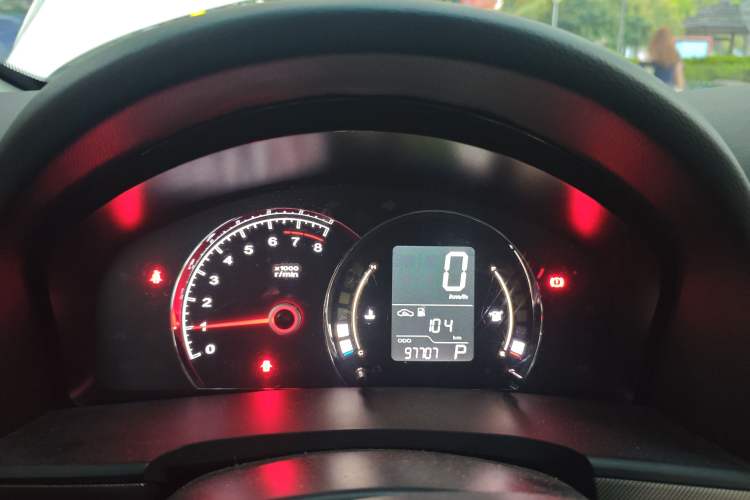 Used Roewe 350 2014 1.5L Automatic Xunyue Version Instrument Cluster