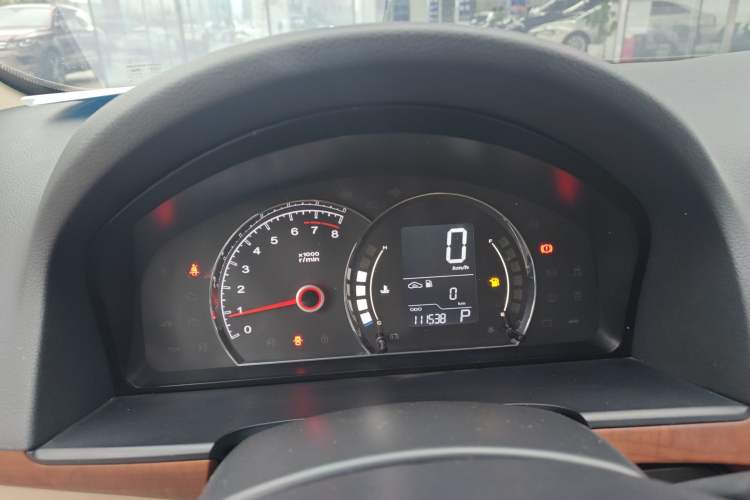 Used Roewe 350 2014 1.5L Automatic Xunyue Version Instrument Cluster