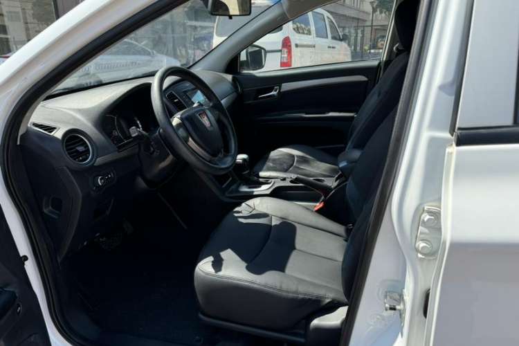 Used Roewe 350 2014 1.5L Automatic Xunda Edition Interior 1