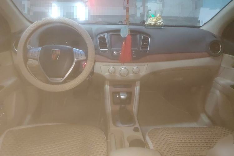 Used Roewe 350 2014 1.5L Automatic Xunyue Version Interior 2