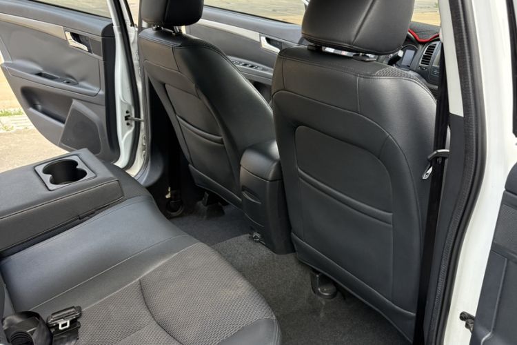 Used Roewe 350 2014 1.5L Automatic Xunyue Version Interior 2