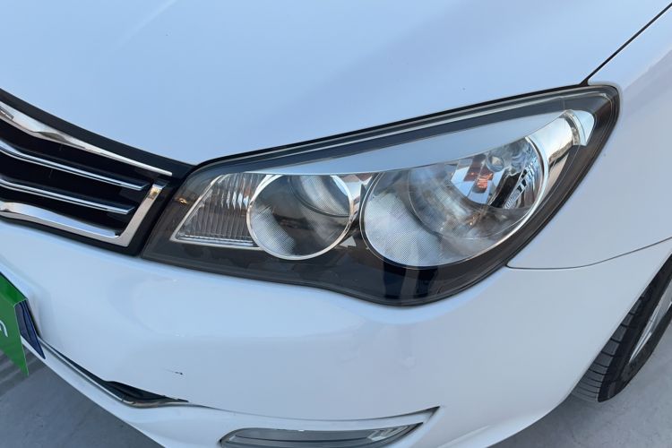 Used Roewe 350 2014 1.5L Manual Swift Edition Left Front Headlight