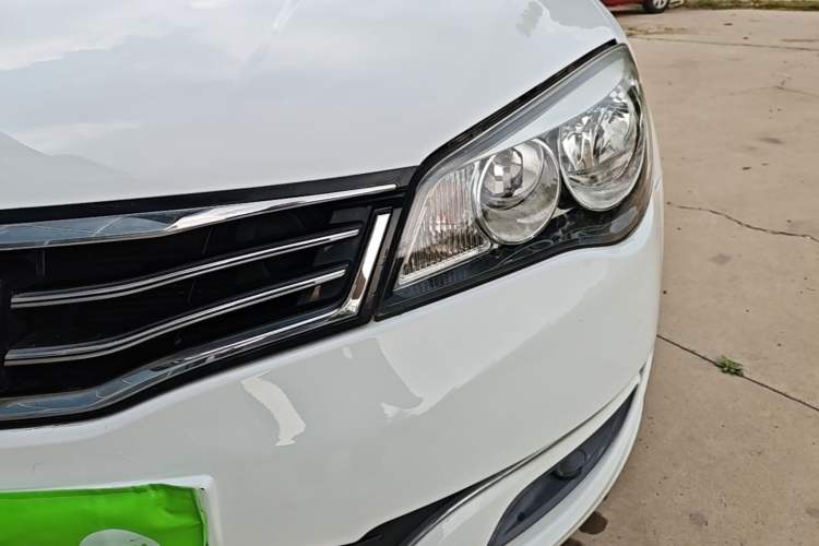 Used Roewe 350 2014 1.5L Automatic Xunda Edition Left Front Headlight