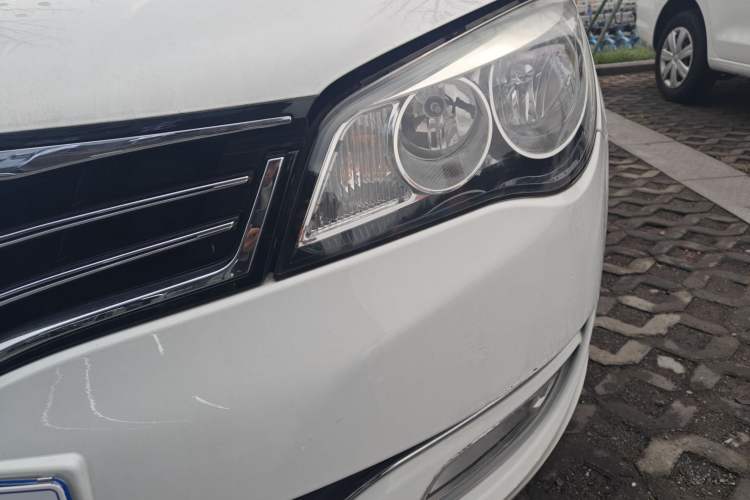 Used Roewe 350 2014 1.5L Automatic Xunyue Version Left Front Headlight