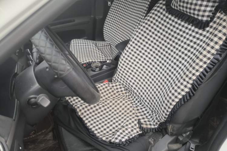 Used Roewe 350 2014 1.5L Manual Xunchi Edition Left Front Seat