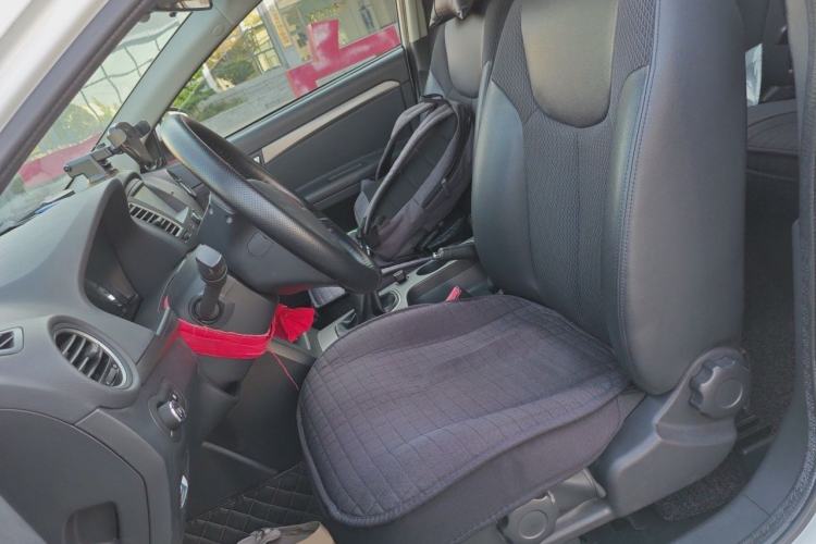 Used Roewe 350 2014 1.5L Manual Swift Edition Left Front Seat