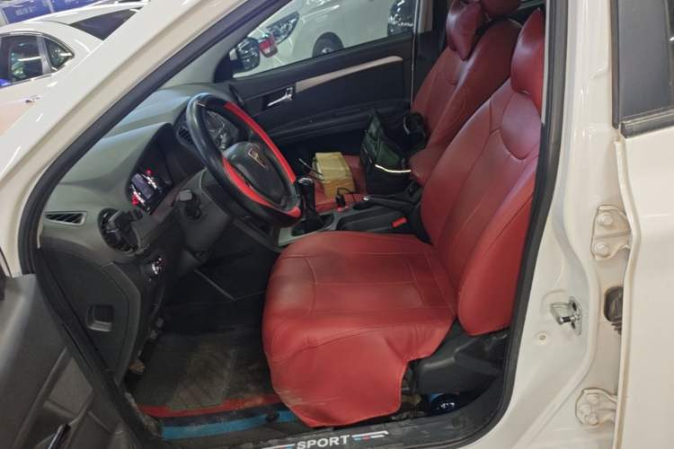 Used Roewe 350 2014 1.5L Manual Swift Edition Left Front Seat