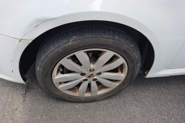 Used Roewe 350 2014 1.5L Automatic Xunda Edition Left Front Wheel Hub