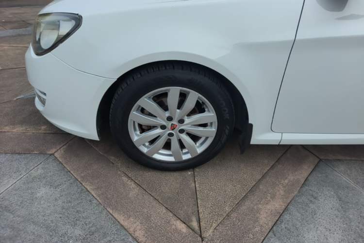 Used Roewe 350 2014 1.5L Automatic Xunyue Version Left Front Wheel Hub