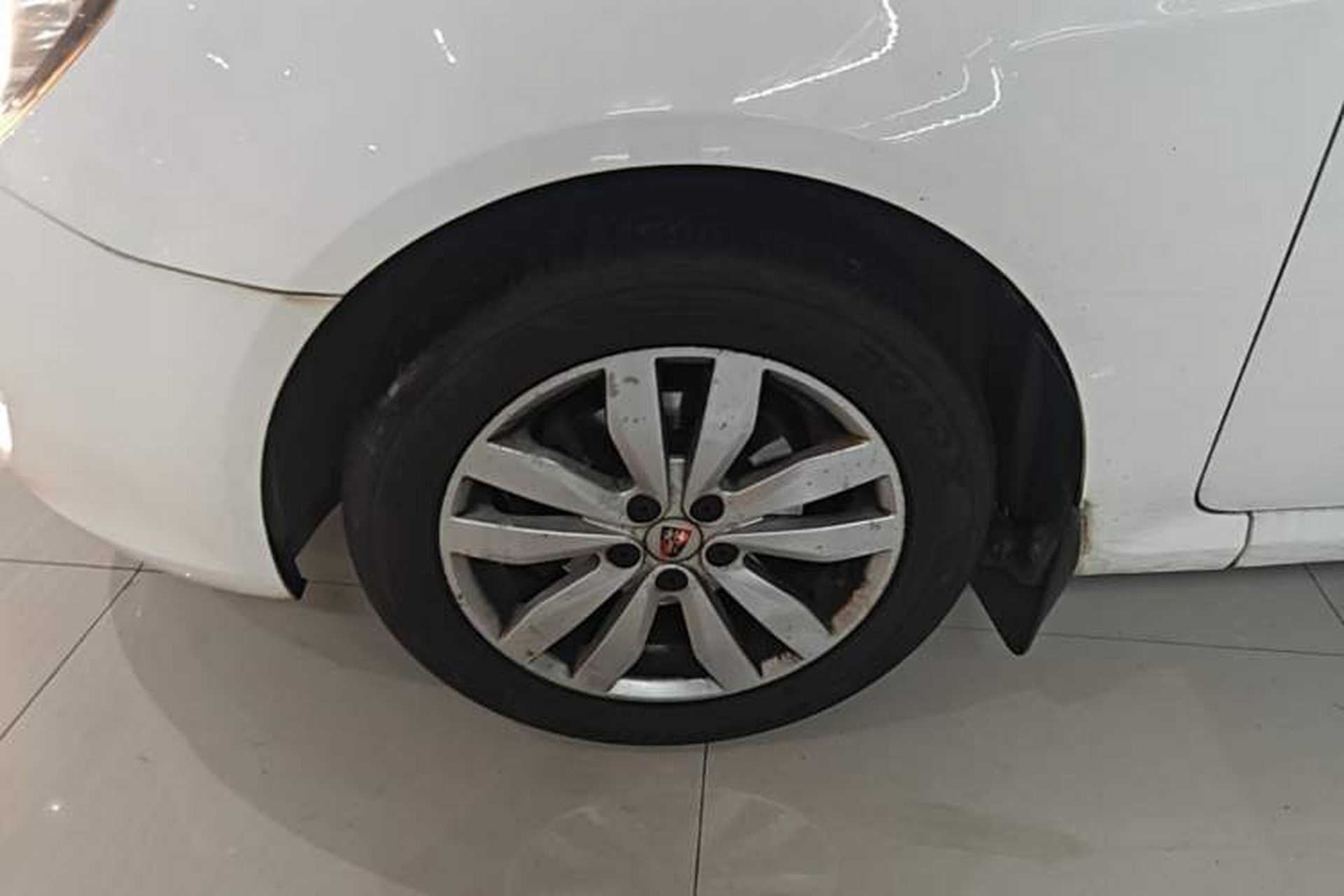 Used Roewe 350 2014 1.5L Automatic Xunyue Version Left Front Wheel Hub