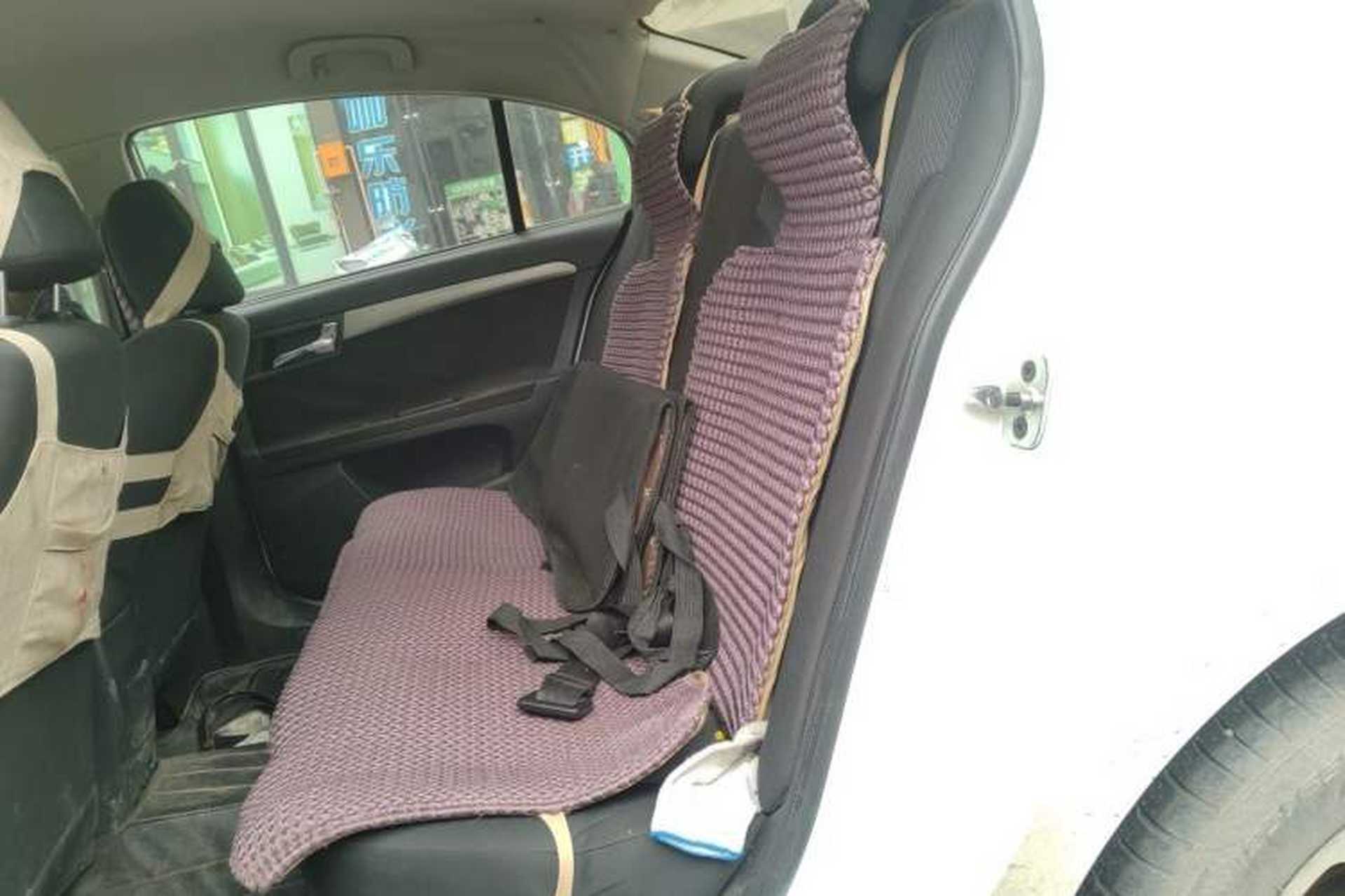 Used Roewe 350 2014 1.5L Automatic Xunyue Version Left Rear Seat