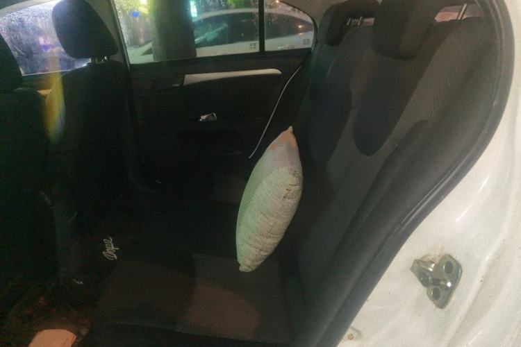 Used Roewe 350 2014 1.5L Manual Xunchi Edition Left Rear Seat