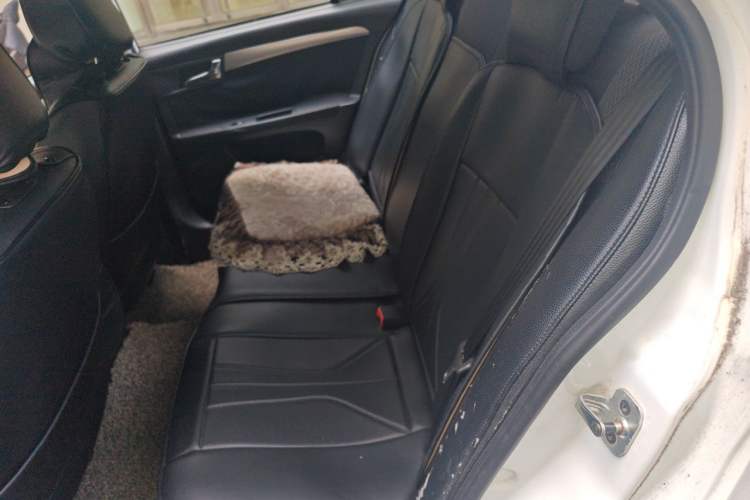 Used Roewe 350 2014 1.5L Automatic Xunda Edition Left Rear Seat