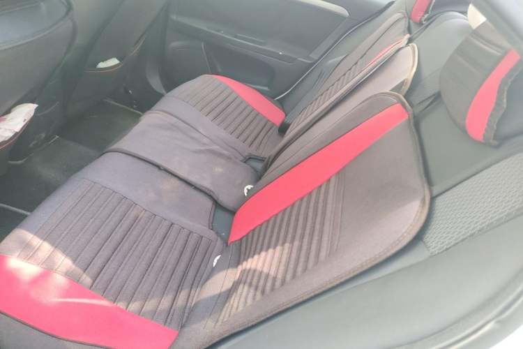 Used Roewe 350 2014 1.5L Automatic Xunda Edition Left Rear Seat