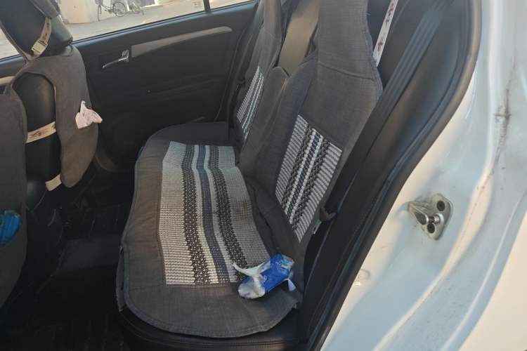 Used Roewe 350 2014 1.5L Manual Xunchi Edition Left Rear Seat