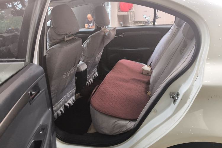 Used Roewe 350 2014 1.5L Automatic Xunyue Version Left Rear Seat