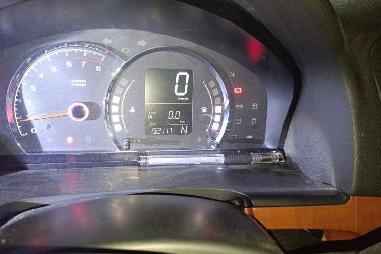 Used Roewe 350 2014 1.5L Automatic Xunyue Version Odometer Close Up