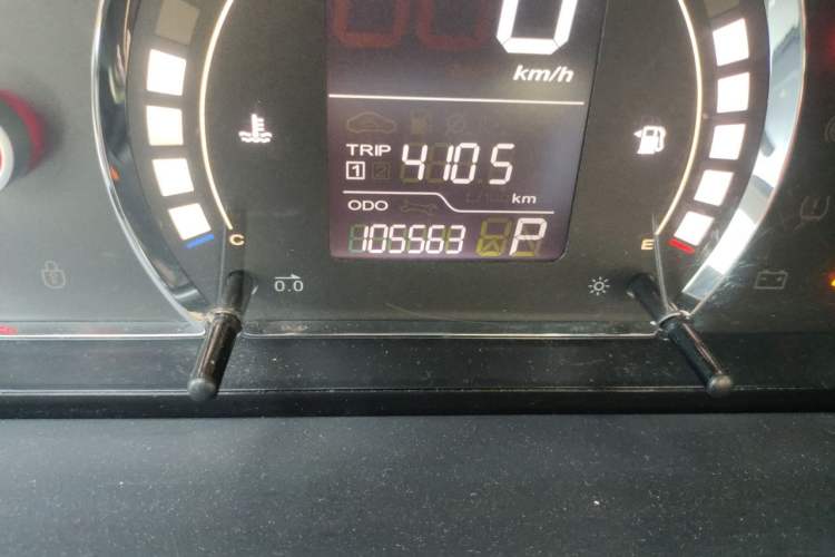 Used Roewe 350 2014 1.5L Automatic Xunda Edition Odometer Close Up