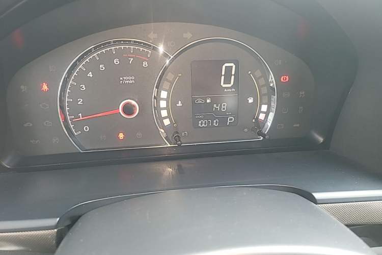 Used Roewe 350 2014 1.5L Automatic Xunyue Version Odometer Close Up