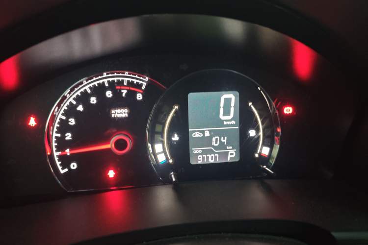 Used Roewe 350 2014 1.5L Automatic Xunyue Version Odometer Close Up