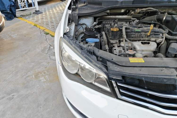 Used Roewe 350 2014 1.5L Manual Xunchi Edition Right Front Headlight