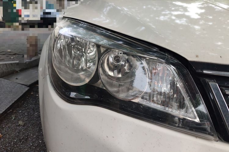 Used Roewe 350 2014 1.5L Automatic Xunyue Version Right Front Headlight
