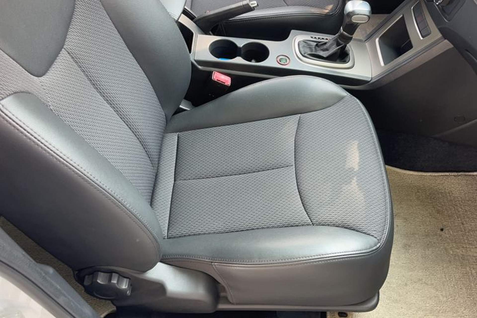 Used Roewe 350 2014 1.5L Automatic Xunyue Version Right Front Seat
