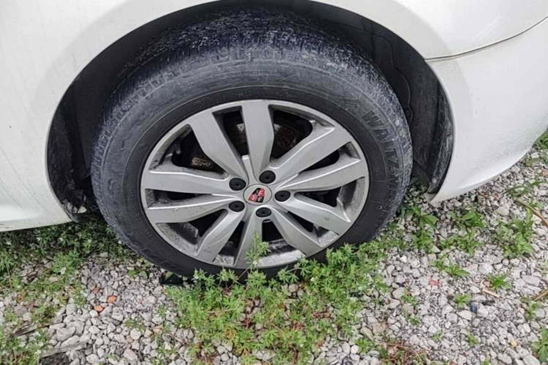 Used Roewe 350 2014 1.5L Manual Swift Edition Right Front Wheel Hub