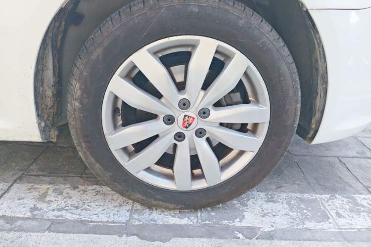 Used Roewe 350 2014 1.5L Automatic Xunyue Version Right Front Wheel Hub