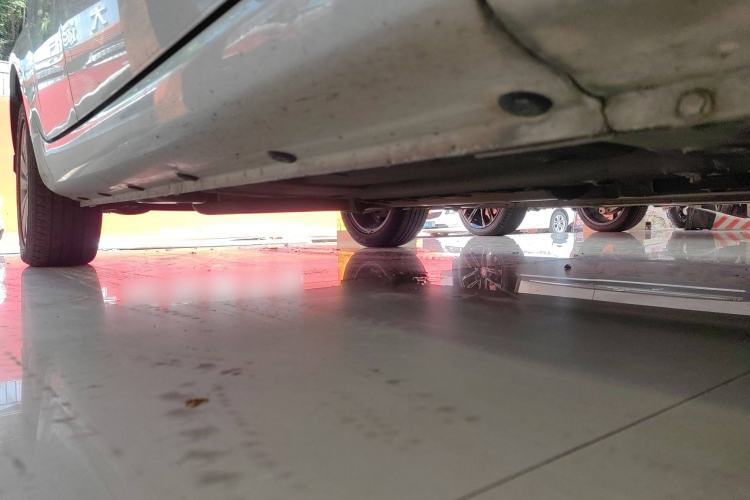 Used Roewe 350 2014 1.5L Automatic Xunyue Version Right Side Sill