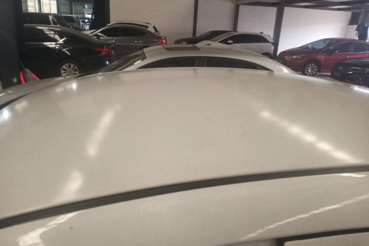 Used Roewe 350 2014 1.5L Automatic Xunda Edition Roof