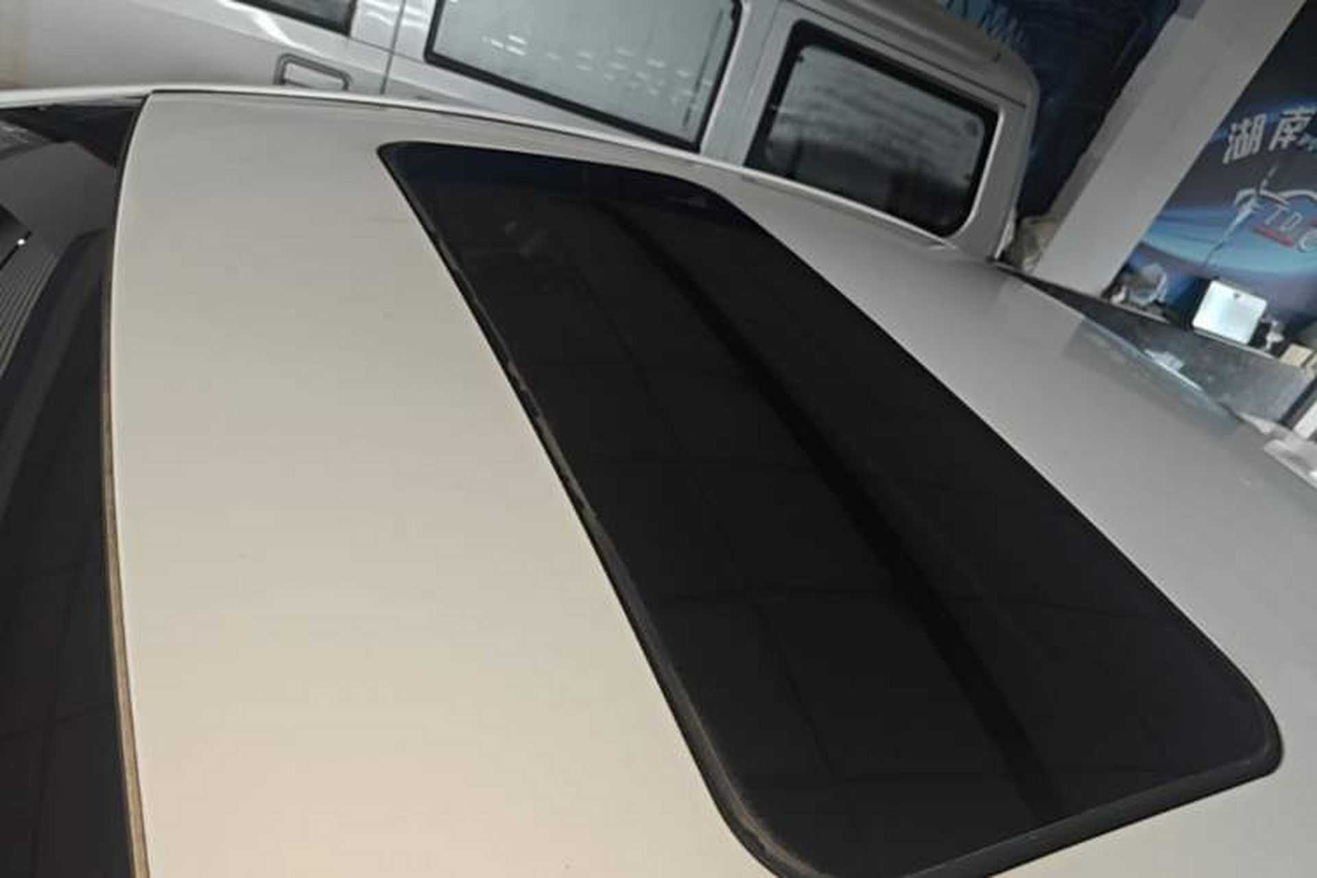 Used Roewe 350 2014 1.5L Automatic Xunyue Version Roof