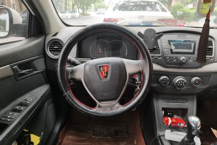 Used Roewe 350 2014 1.5L Manual Xunchi Edition Steering Wheel
