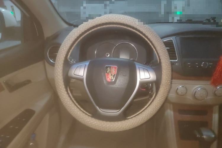 Used Roewe 350 2014 1.5L Automatic Xunyue Version Steering Wheel