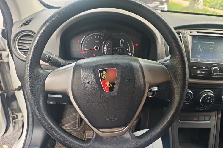 Used Roewe 350 2014 1.5L Manual Xunchi Edition Steering Wheel
