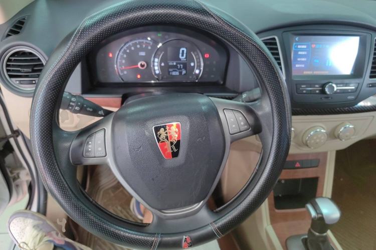 Used Roewe 350 2014 1.5L Automatic Xunyue Version Steering Wheel