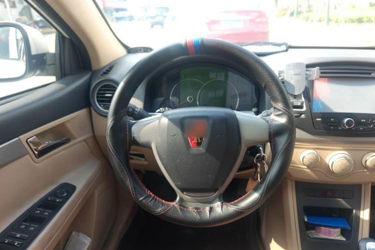 Used Roewe 350 2014 1.5L Manual Xunchi Edition Steering Wheel