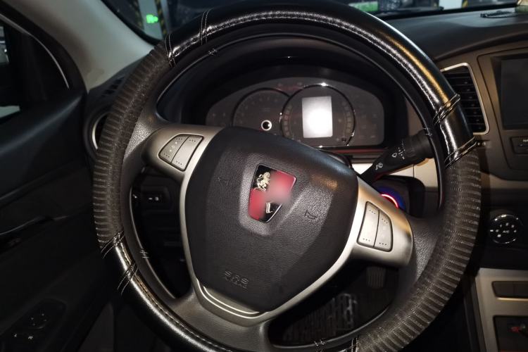 Used Roewe 350 2014 1.5L Automatic Xunyue Version Steering Wheel