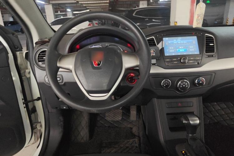 Used Roewe 350 2014 1.5L Automatic Xunda Edition Steering Wheel