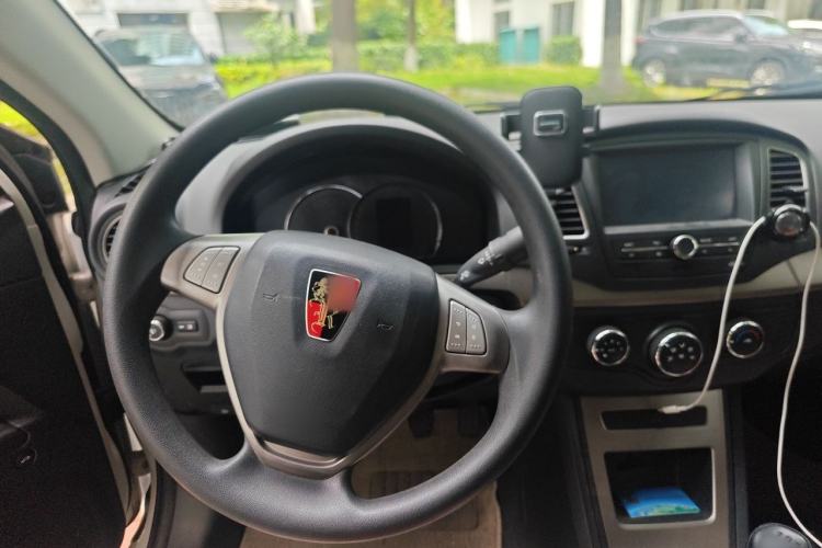 Used Roewe 350 2014 1.5L Manual Swift Edition Steering Wheel