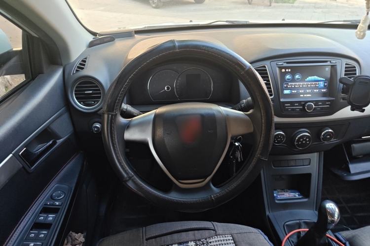 Used Roewe 350 2014 1.5L Manual Xunchi Edition Steering Wheel