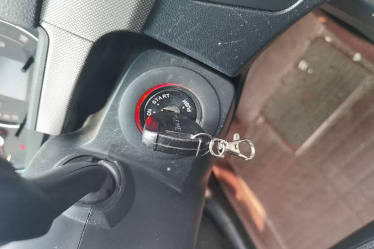 Used Roewe 350 2014 1.5L Automatic Xunyue Version Vehicle Key