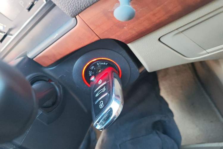 Used Roewe 350 2014 1.5L Automatic Xunyue Version Vehicle Key